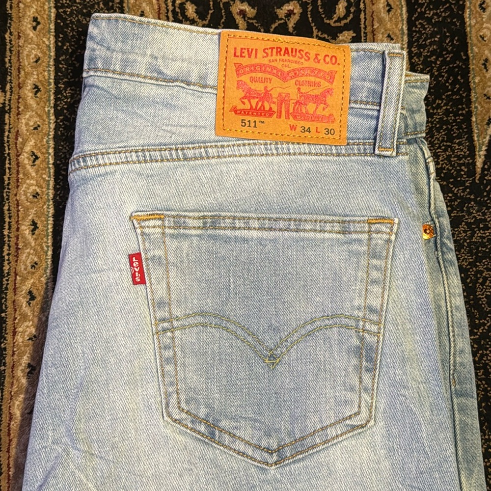 Levi 34x30 Jeans 511